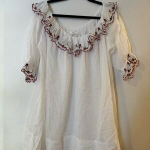 Doen Nightgown with Strawberries